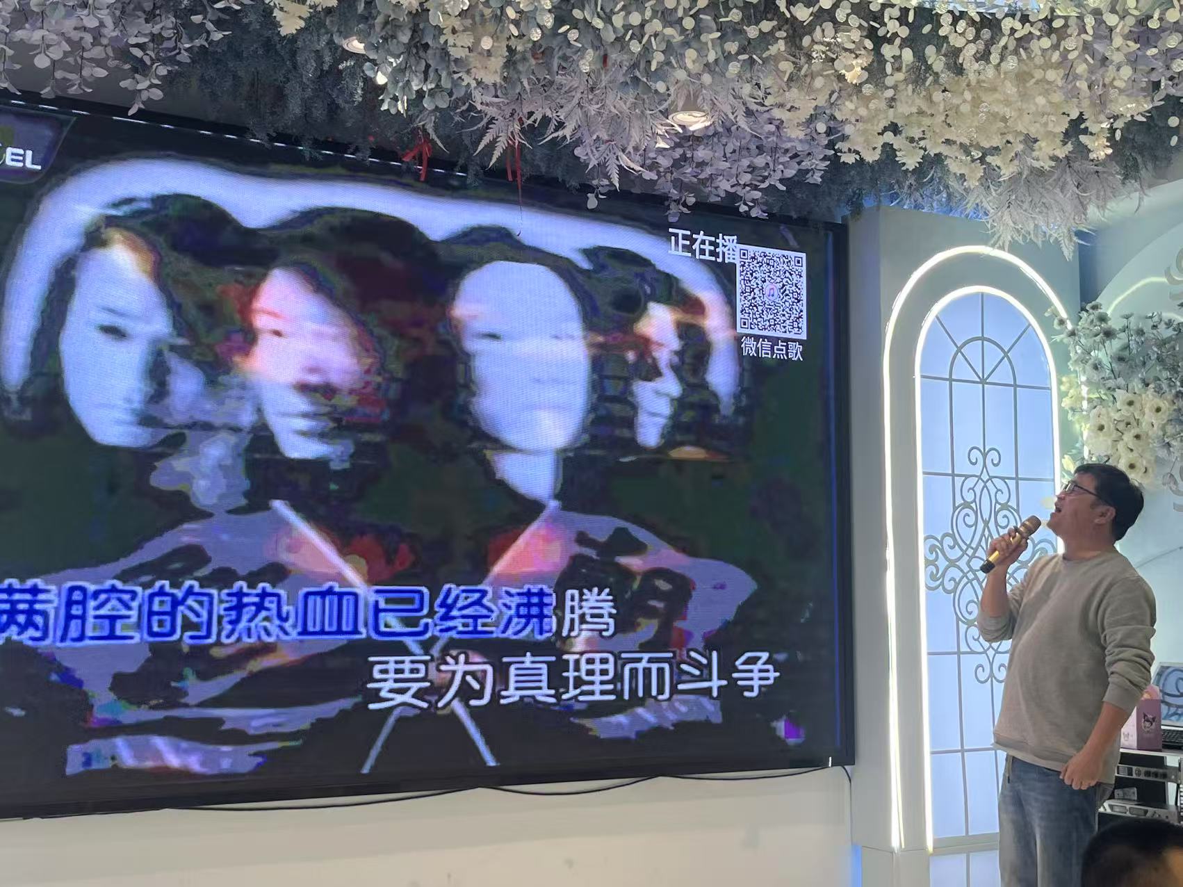 1e870084aaea18f07c3820c0f8db760